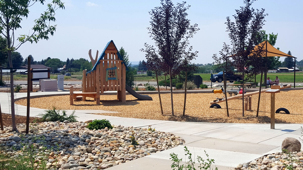 Pine River Library Park